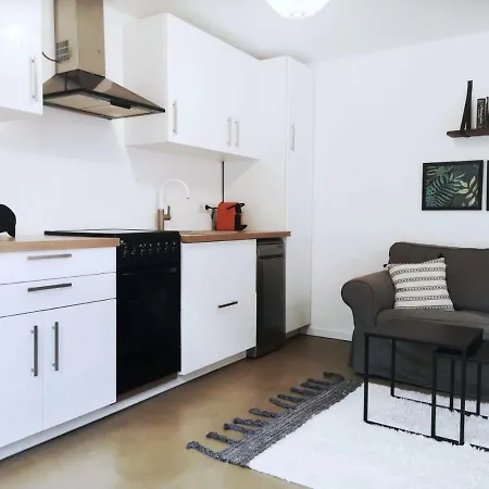 Apartment Style & Confort, Studio Independant, Acces Piscine *